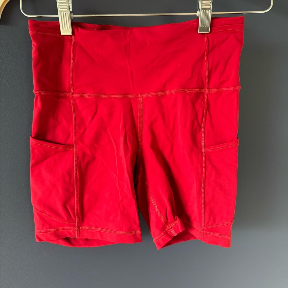 Lululemon Fast and Free High-Rise Short 6" 
7 Pocket - Dark Red